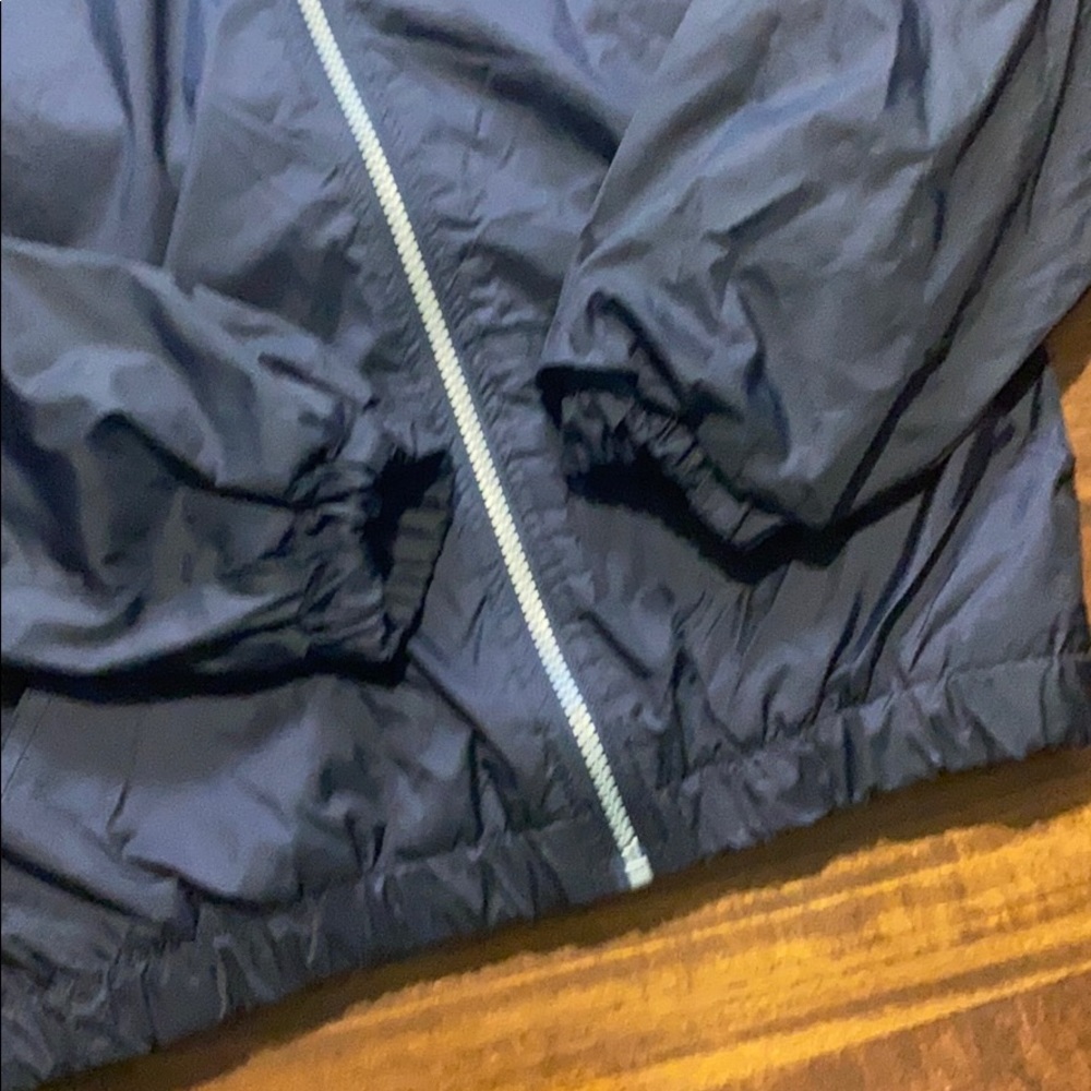 Nylon Jacket - Picture 3 of 5